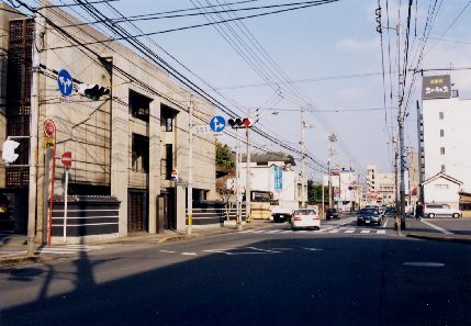 県道33号線（旧国道11号）　2001年