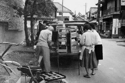 高屋松山農協西側