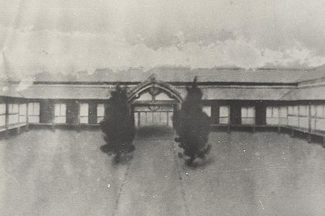 坂出小学校（現在中央小が建つ）　1890年