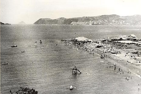 御供所海水浴場　1947年