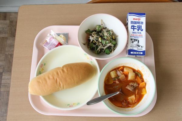 ハンガリーの家庭料理 グヤーシュ を紹介します 坂出市ホームページ