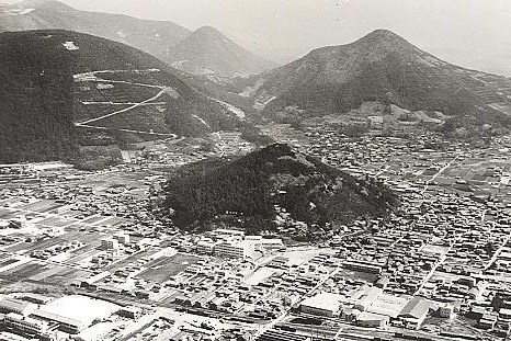 上空から見た市街の一部　1968年