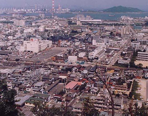 市街地（笠山頂上から眺望）