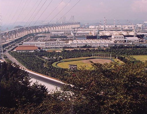 番の州工業地帯（聖通寺山から眺望）　1987年