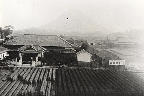 公会堂附近（現市立病院）　1922年