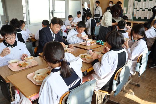 さかいで自然思いやり給食 