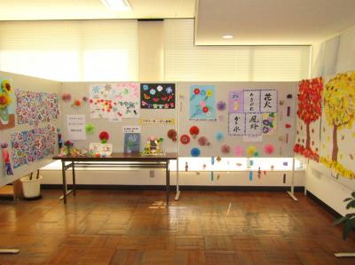 フラワーガーデン京町の皆さんによる利用者作品展