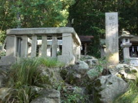 高家神社の写真